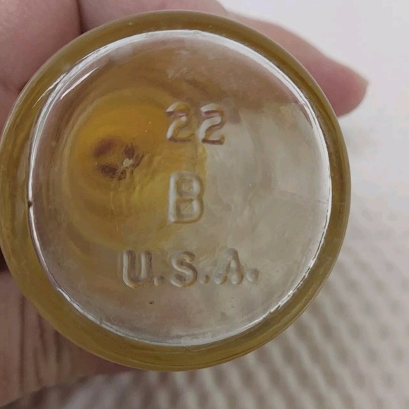 Gemco Toothpick Holder Yellow Top Made in USA 22 B 4 inches tall glass plastic - Picture 2 of 11